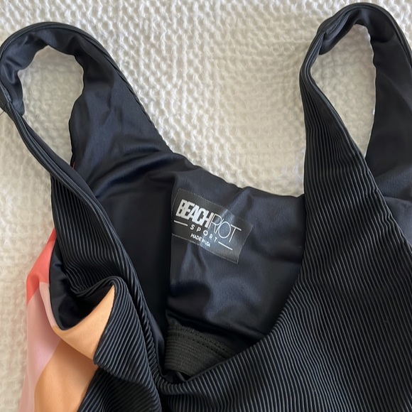 Beach Riot Crop Top - Picture 5 of 5